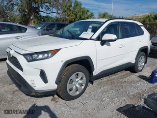 2019 Toyota RAV4 LE with VIN JTMG1RFV7KD014072, listed as a IAAI auction lot 40529233 with 1 mi miles. Bid and sale history available at carsss.com. Image 17.