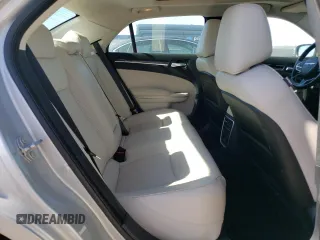 2019 Chrysler 300 Limited with VIN 2C3CCAKG9KH591128, listed as a Copart auction lot 47474235 with 98,024 mi miles and Salvage Title. Bid and sale history available at carsss.com. Image 10.