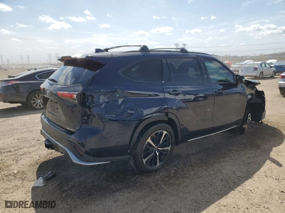2021 Toyota Highlander XSE with VIN 5TDJZRBH2MS110245, listed as a Copart auction lot 52187275 with 79,962 mi miles and Salvage Title. Bid and sale history available at carsss.com. Image 3.