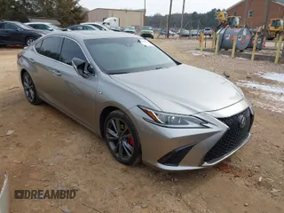 2019 Lexus ES with VIN 58ABZ1B10KU036054, listed as a IAAI auction lot 41412125 with 70,916 mi miles. Bid and sale history available at carsss.com. Image 1.