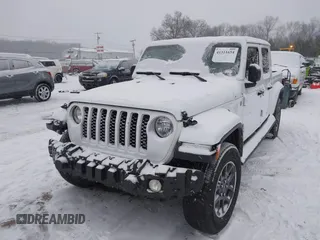 2023 Jeep Gladiator Overland z VIN 1C6HJTFG6PL544489, wystawiony jako IAAI lot #41311654 z przebiegiem 37 630 mil mil oraz . Historia ofert i sprzedaży dostępna na DreamBid. Obrazek 17.