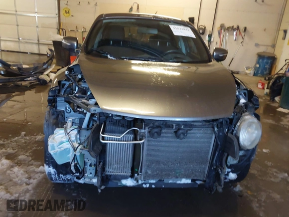 2015 Nissan Juke SL z VIN JN8AF5MV1FT562460, wystawiony jako IAAI lot #41522842 z przebiegiem 129 552 mil mil oraz . Historia ofert i sprzedaży dostępna na DreamBid. Obrazek 6.
