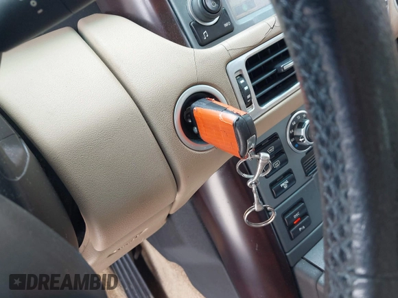 2008 Land Rover Range Rover HSE с VIN SALME15438A274098, выставлен на аукционе IAAI как лот 42294985 с пробегом 209 378 миль миль и . История ставок и продаж доступна на DreamBid. Изображение 11.
