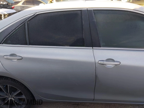 2015 Toyota Camry XLE with VIN 4T1BF1FK4FU039189, listed as a IAAI auction lot 41283052 with Not Provided miles and . Bid and sale history available at DreamBid. Image 13.