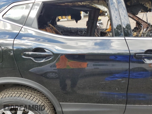 2023 Nissan Qashqai SV z VIN JN1BJ1BW2PW106392, wystawiony jako Copart lot #62184664 z przebiegiem Nie podano mil oraz Nie do naprawy. Historia ofert i sprzedaży dostępna na DreamBid. Obrazek 10.