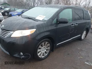 2015 Toyota Sienna Ltd with VIN 5TDDK3DC9FS124680, listed as a IAAI auction lot 41064112 with 46,876 mi miles. Bid and sale history available at carsss.com. Image 2.