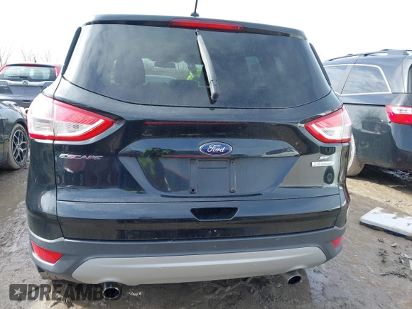 2013 Ford Escape SE с VIN 1FMCU0GX0DUD08753, выставлен на аукционе IAAI как лот 41674828 с пробегом 149 850 миль миль и . История ставок и продаж доступна на DreamBid. Изображение 17.