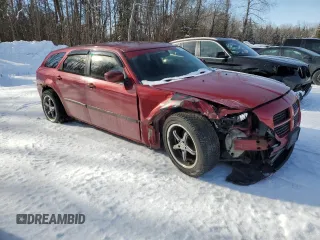 2006 Dodge Magnum SXT with VIN 2D8GZ47V66H271213, listed as a Copart auction lot 44115885 with 238,997 mi miles and Salvage Title. Bid and sale history available at DreamBid. Image 4.