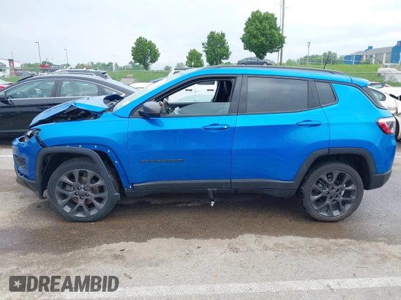2021 Jeep Compass 80th Anniversary с VIN 3C4NJDEB4MT519257, выставлен на аукционе IAAI как лот 42173390 с пробегом 55 236 миль миль и . История ставок и продаж доступна на DreamBid. Изображение 14.