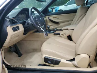 2014 BMW 4 Series 428i z VIN WBA3V5C54EP747860, wystawiony jako Copart lot #56187905 z przebiegiem 117 616 mil mil oraz Szkoda całkowita • Salvage title. Historia ofert i sprzedaży dostępna na DreamBid. Obrazek 7.