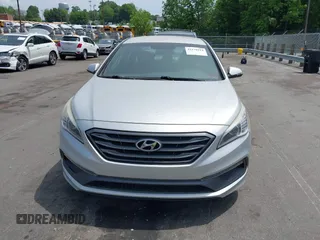 2015 Hyundai Sonata Sport with VIN 5NPE34AB1FH093398, listed as a IAAI auction lot 42178214 with 172,018 mi miles and . Bid and sale history available at carsss.com. Image 12.