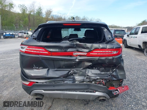 2018 Lincoln MKC Reserve with VIN 5LMTJ3DH6JUL08255, listed as a IAAI auction lot 42095399 with 41,267 mi miles and . Bid and sale history available at DreamBid. Image 16.