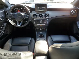 2017 Mercedes-Benz CLA 250 z VIN WDDSJ4EB9HN472189, wystawiony jako Copart lot #86023804 z przebiegiem 168 188 mil mil oraz Tytuł czysty. Historia ofert i sprzedaży dostępna na DreamBid. Obrazek 8.