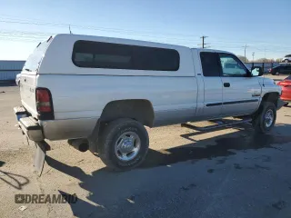 2001 Dodge Ram 2500 with VIN 3B7KF23641G761419, listed as a Copart auction lot 41688975 with 196,693 mi miles and Salvage Title. Bid and sale history available at carsss.com. Image 3.
