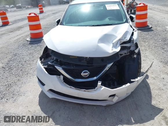 2017 Nissan Sentra SV with VIN 3N1AB7APXHY338187, listed as a IAAI auction lot 42091823 with 87,814 mi miles and . Bid and sale history available at DreamBid. Image 6.