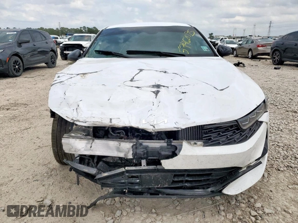 2024 Kia K5 GT-Line z VIN 5XXG64J20RG240827, wystawiony jako Copart lot #57462095 z przebiegiem 50 525 mil mil oraz Szkoda całkowita • Salvage title. Historia ofert i sprzedaży dostępna na DreamBid. Obrazek 5.