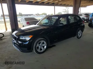2013 BMW X1 28i z VIN WBAVM1C50DVW43672, wystawiony jako Copart lot #60318395 z przebiegiem 59 636 mil mil oraz Szkoda całkowita • Salvage title. Historia ofert i sprzedaży dostępna na DreamBid. Obrazek 1.