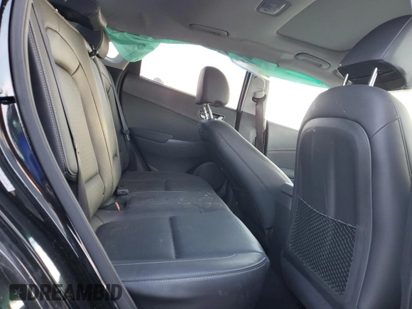 2021 Hyundai Kona Ultimate with VIN KM8K5CA50MU602588, listed as a Copart auction lot 45122075 with 32,341 mi miles and Clean Title. Bid and sale history available at carsss.com. Image 10.