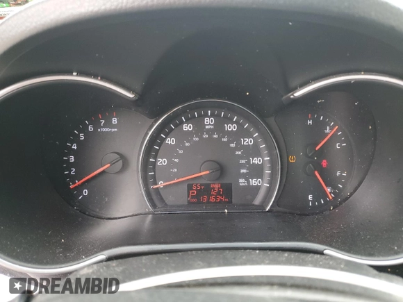 2014 Kia Sorento LX with VIN 5XYKT3A63EG465586, listed as a Copart auction lot 52568495 with 131,634 mi miles and Salvage Title. Bid and sale history available at carsss.com. Image 9.