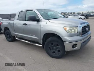 2007 Toyota Tundra SR5 с VIN 5TBBT54117S450854, выставлен на аукционе IAAI как лот 42045996 с пробегом Не указан миль и . История ставок и продаж доступна на DreamBid. Изображение 1.