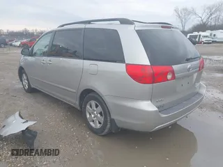 2010 Toyota Sienna CE с VIN 5TDKK4CCXAS307741, выставлен на аукционе IAAI как лот 42084191 с пробегом 167 583 миль миль и . История ставок и продаж доступна на DreamBid. Изображение 3.