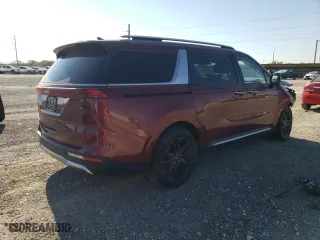 2023 Kia Carnival SX Prestige with VIN KNDNE5H33P6270317, listed as a Copart auction lot 82234494 with 21,884 mi miles and Salvage Title. Bid and sale history available at carsss.com. Image 3.