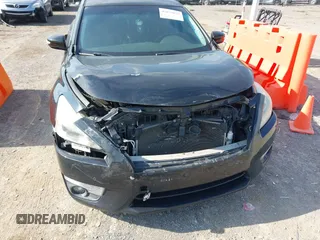 2015 Nissan Altima SL with VIN 1N4BL3AP2FC481413, listed as a IAAI auction lot 42079875 with 176,513 mi miles and . Bid and sale history available at carsss.com. Image 17.