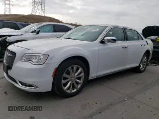 2018 Chrysler 300 Limited with VIN 2C3CCAKG6JH192370, listed as a Copart auction lot 48582495 with 49,300 mi miles and Salvage Title. Bid and sale history available at carsss.com. Image 1.