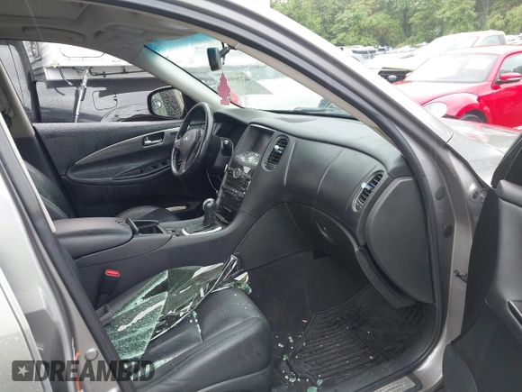 2008 Infiniti EX Journey with VIN JNKAJ09F28M357952, listed as a IAAI auction lot 42269067 with 151,860 mi miles and . Bid and sale history available at DreamBid. Image 5.