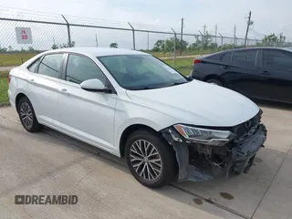 2021 Volkswagen Jetta S with VIN 3VWC57BU1MM003724, listed as a IAAI auction lot 42133428 with 109,329 mi miles and . Bid and sale history available at DreamBid. Image 1.