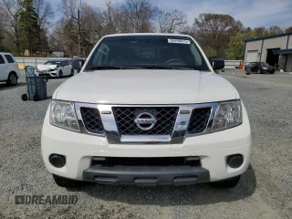 2019 Nissan Frontier SV z VIN 1N6AD0ER6KN735309, wystawiony jako Copart lot #49498015 z przebiegiem 61 970 mil mil oraz Szkoda całkowita • Salvage title. Historia ofert i sprzedaży dostępna na DreamBid. Obrazek 5.