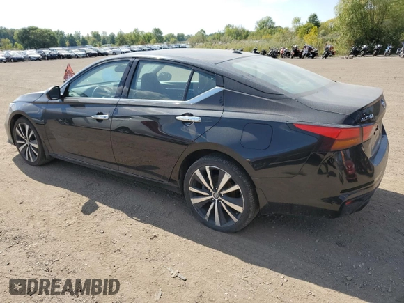2019 Nissan Altima 2.5 Platinum with VIN 1N4BL4FW9KC130837, listed as a Copart auction lot 67241884 with 36,300 mi miles and Salvage Title. Bid and sale history available at carsss.com. Image 2.
