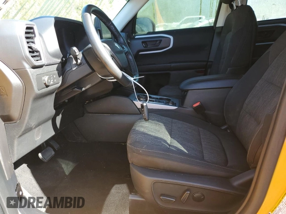 2022 Ford Bronco Sport Big Bend z VIN 3FMCR9B60NRD03775, wystawiony jako Copart lot #55208115 z przebiegiem Nie podano mil oraz Szkoda całkowita • Salvage title. Historia ofert i sprzedaży dostępna na DreamBid. Obrazek 7.