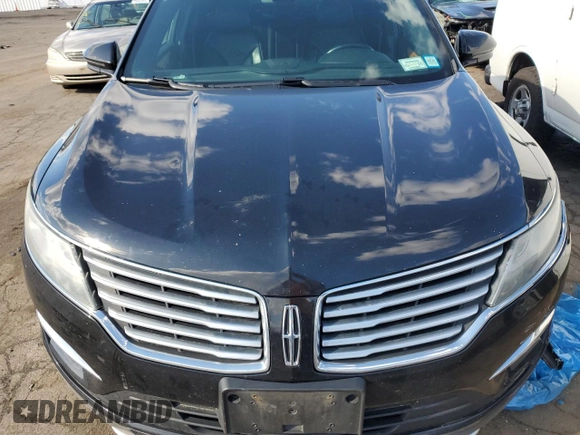 2016 Lincoln MKC Select with VIN 5LMCJ2D90GUJ08208, listed as a Copart auction lot 49328305 with Not provided miles and Salvage title. Bid and sale history available at DreamBid. Image 12.