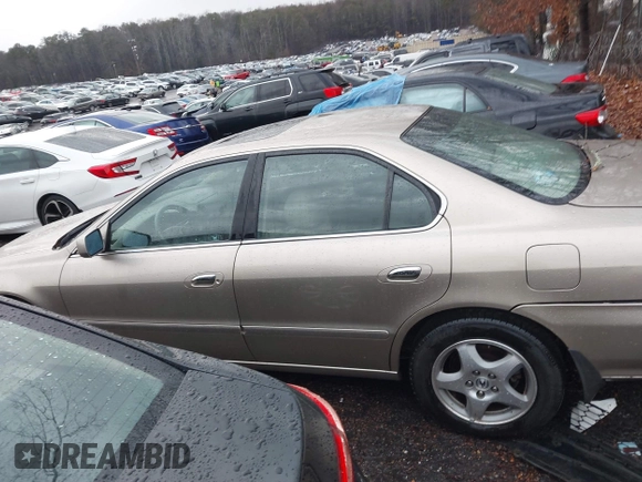 2003 Acura TL with VIN 19UUA56603A039212, listed as a IAAI auction lot 41343086 with 167,017 mi miles. Bid and sale history available at carsss.com. Image 14.