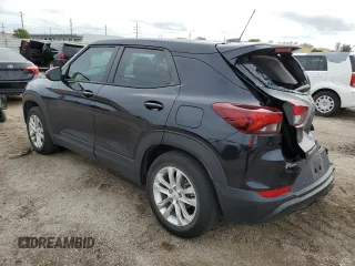2021 Chevrolet TrailBlazer LS with VIN KL79MMS22MB053145, listed as a Copart auction lot 37359274 with 27,435 mi miles. Bid and sale history available at carsss.com. Image 2.
