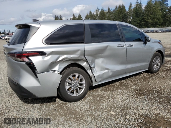 2023 Toyota Sienna XLE with VIN 5TDYSKFC8PS077927, listed as a Copart auction lot 49359515 with 34,718 mi miles and Salvage Title. Bid and sale history available at carsss.com. Image 3.