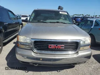 2000 GMC Yukon SLT with VIN 1GKEK13T9YJ105125, listed as a Copart auction lot 75078044 with 0 mi miles and Salvage Title. Bid and sale history available at carsss.com. Image 5.