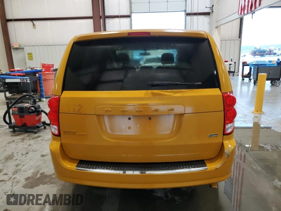 2012 Dodge Grand Caravan SE with VIN 2C4RDGBG7CR198262, listed as a Copart auction lot 55317675 with 380,267 mi miles and Clean Title. Bid and sale history available at DreamBid. Image 6.