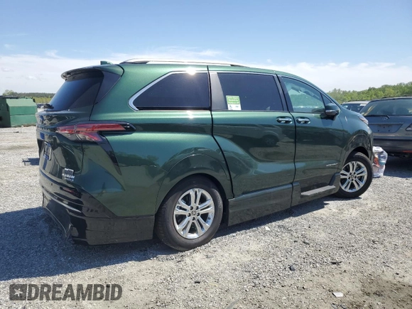 2024 Toyota Sienna Platinum z VIN 5TDESKFC7RS125570, wystawiony jako Copart lot #53282525 z przebiegiem 7298 mil mil oraz Szkoda całkowita • Salvage title. Historia ofert i sprzedaży dostępna na DreamBid. Obrazek 3.
