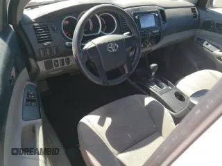 2014 Toyota Tacoma with VIN 5TFTX4CN2EX045804, listed as a Copart auction lot 49377795 with 185,779 mi miles and Salvage title. Bid and sale history available at DreamBid. Image 8.