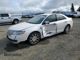 2012 Lincoln MKZ Hybrid z VIN 3LNDL2L30CR822565, wystawiony jako Copart lot #52122355 z przebiegiem 212 391 mil mil oraz Szkoda całkowita • Salvage title. Historia ofert i sprzedaży dostępna na DreamBid. Obrazek 1.