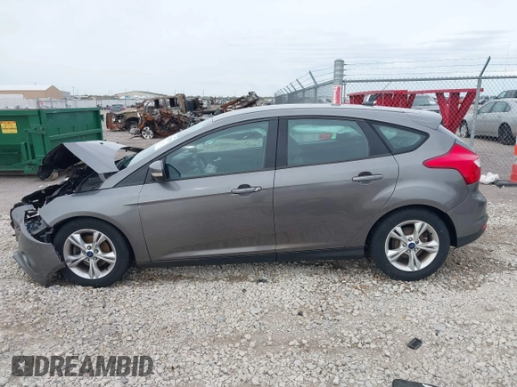 2014 Ford Focus SE with VIN 1FADP3K22EL363702, listed as a IAAI auction lot 42010258 with 96,392 mi miles. Bid and sale history available at carsss.com. Image 15.