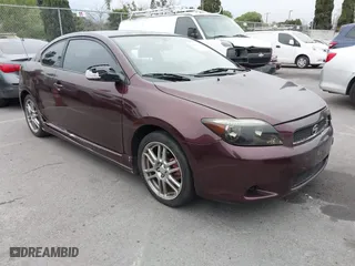 2006 Scion tC with VIN JTKDE177560086287, listed as a IAAI auction lot 41804286 with 276,772 mi miles. Bid and sale history available at carsss.com. Image 1.