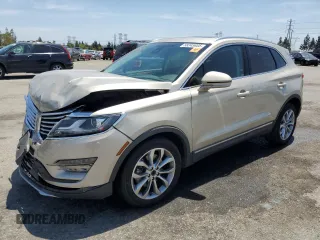 2017 Lincoln MKC Select z VIN 5LMCJ2C95HUL46087, wystawiony jako Copart lot #58345805 z przebiegiem 56 326 mil mil oraz Szkoda całkowita • Salvage title. Historia ofert i sprzedaży dostępna na DreamBid. Obrazek 1.