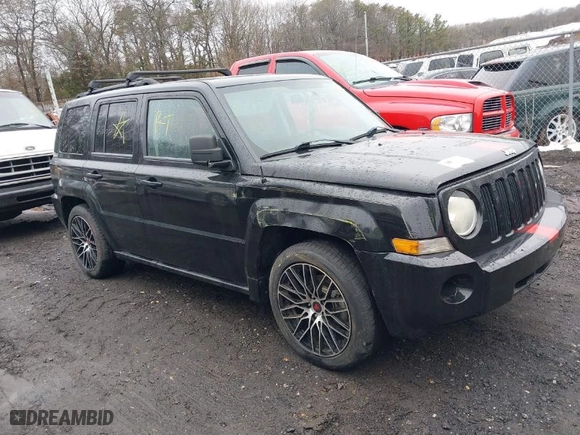 2010 Jeep Patriot Sport with VIN 1J4NF2GB2AD507073, listed as a IAAI auction lot 41580181 with 999,999 mi miles. Bid and sale history available at carsss.com. Image 1.