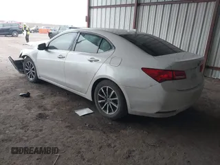 2019 Acura TLX with VIN 19UUB1F31KA001174, listed as a IAAI auction lot 41613633 with 1 mi miles. Bid and sale history available at carsss.com. Image 3.