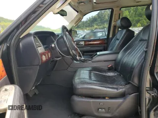 2003 Lincoln Navigator Luxury with VIN 5LMFU28R93LJ36216, listed as a Copart auction lot 71395174 with 147,398 mi miles and Salvage Title. Bid and sale history available at carsss.com. Image 7.