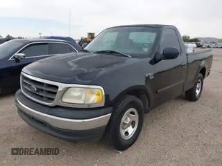 2000 Ford F-150 XL with VIN 1FTRF17W3YKA20460, listed as a IAAI auction lot 42035626 with 1 mi miles. Bid and sale history available at carsss.com. Image 2.