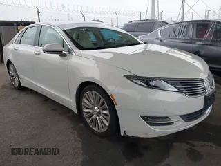 2013 Lincoln MKZ z VIN 3LN6L2G92DR805694, wystawiony jako IAAI lot #41836646 z przebiegiem 117 630 mil mil oraz . Historia ofert i sprzedaży dostępna na DreamBid. Obrazek 1.
